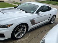 Image 2 of 6 of a 2015 FORD MUSTANG ROUSH III