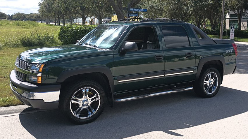 0th Image of a 2004 CHEVROLET AVALANCHE 1500