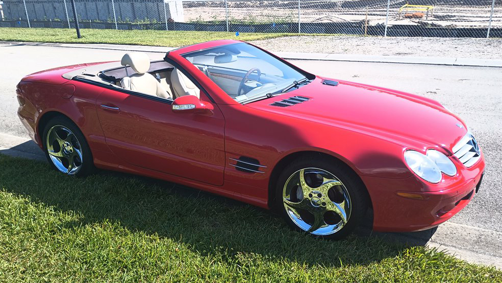 2nd Image of a 2003 MERCEDES-BENZ SL-CLASS SL500