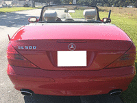 Image 8 of 18 of a 2003 MERCEDES-BENZ SL-CLASS SL500