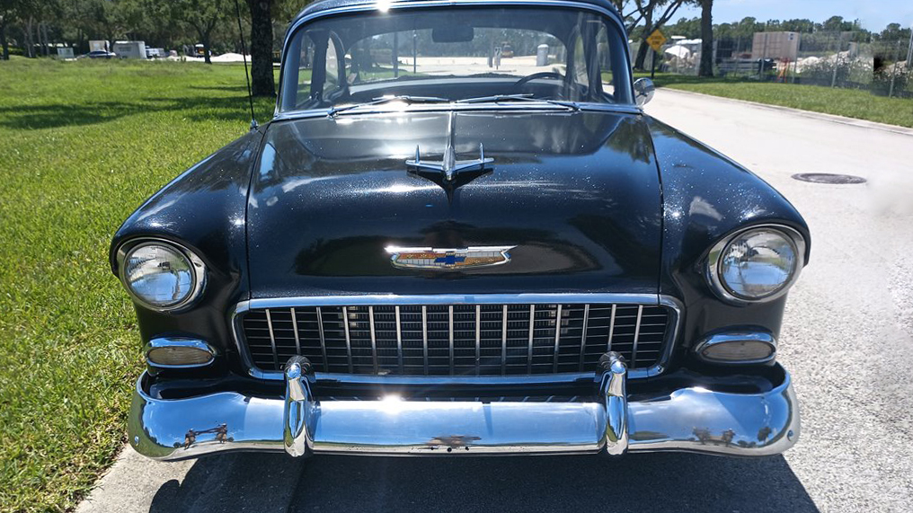 3rd Image of a 1955 CHEVROLET 210