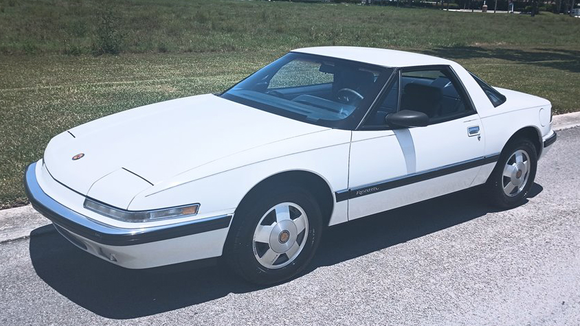 0th Image of a 1990 BUICK REATTA