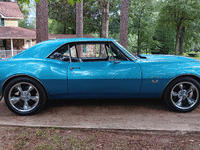 Image 4 of 21 of a 1967 CHEVROLET CAMARO