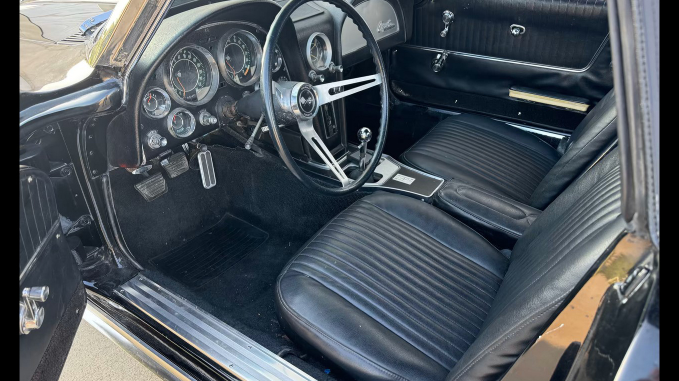 4th Image of a 1964 CHEVROLET CORVETTE