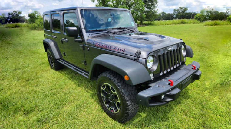 1st Image of a 2016 JEEP RUBICON