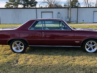 Image 5 of 12 of a 1964 PONTIAC LEMANS