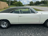 Image 3 of 12 of a 1970 DODGE CHARGER