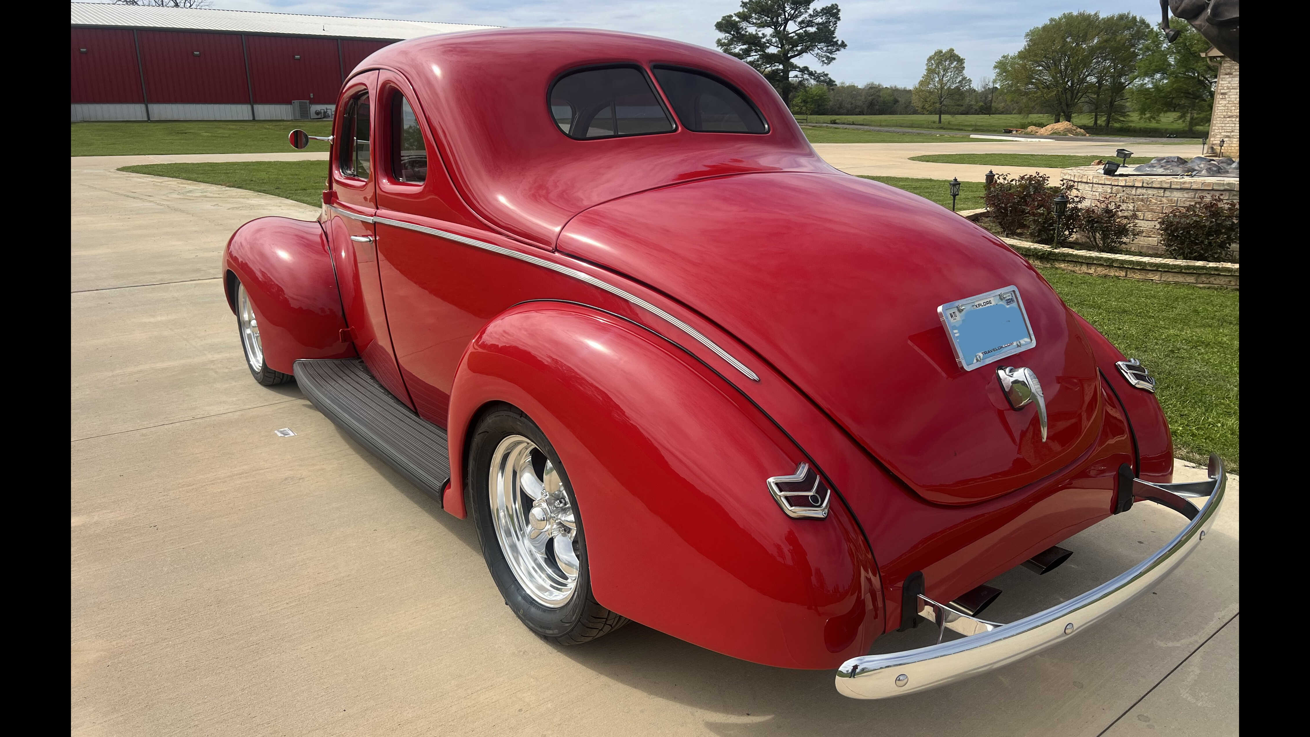 2nd Image of a 1940 FORD COUPE