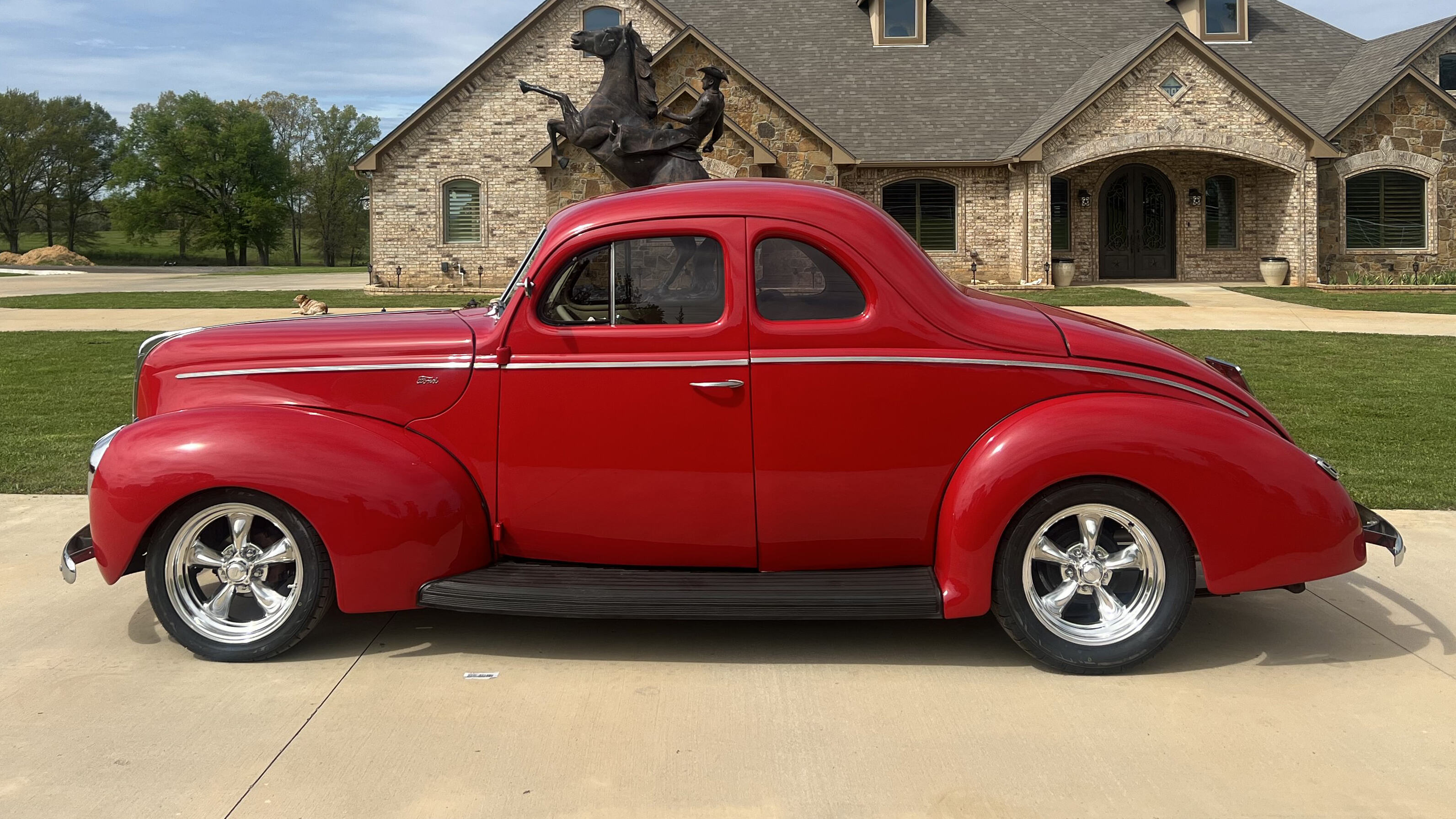 4th Image of a 1940 FORD COUPE