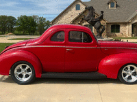 Image 6 of 22 of a 1940 FORD COUPE