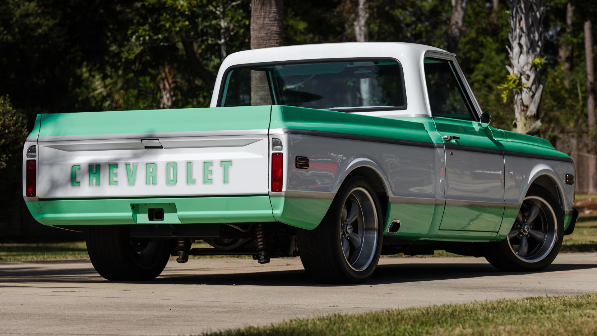 3rd Image of a 1972 CHEVROLET C10