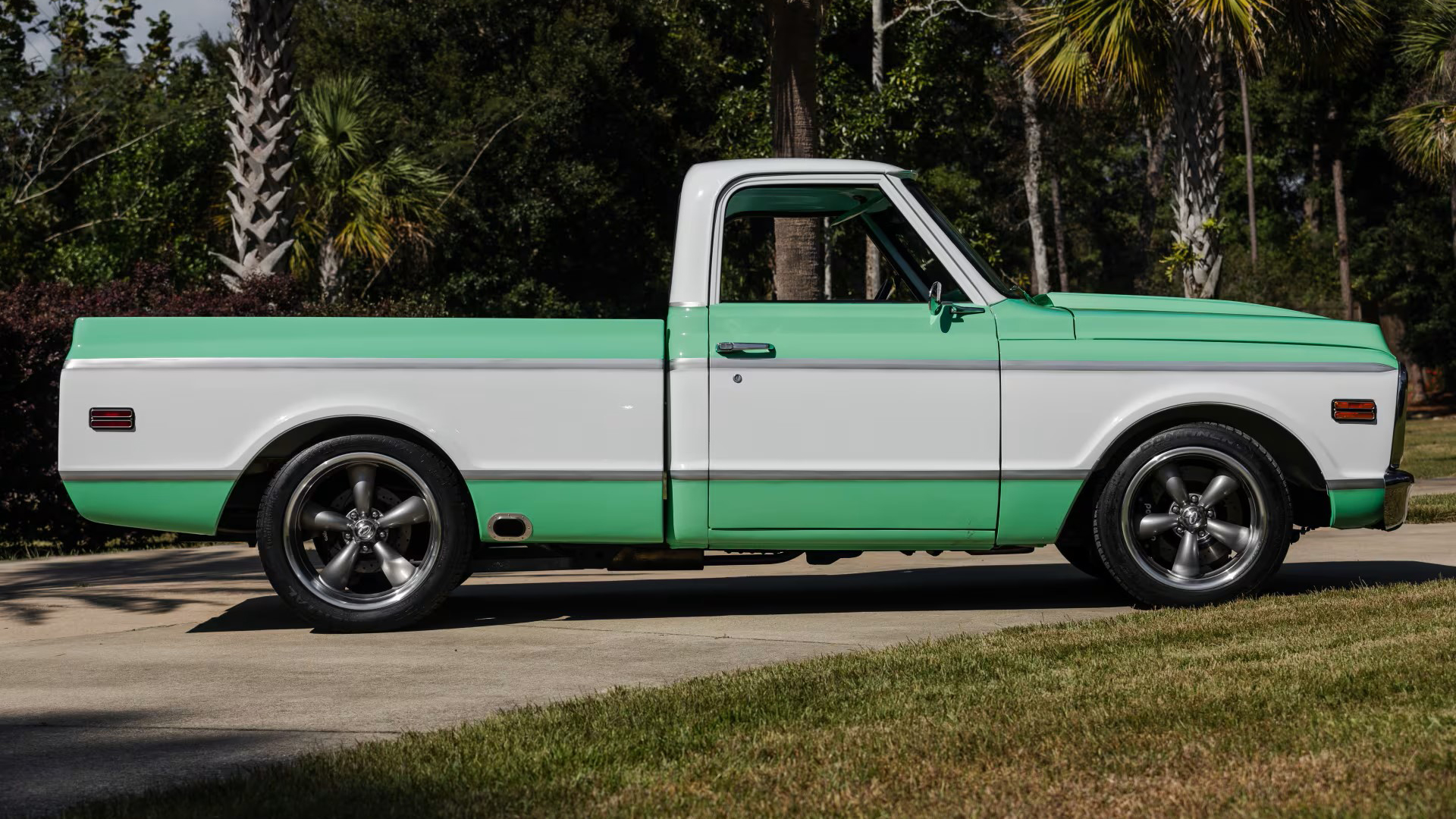 5th Image of a 1972 CHEVROLET C10