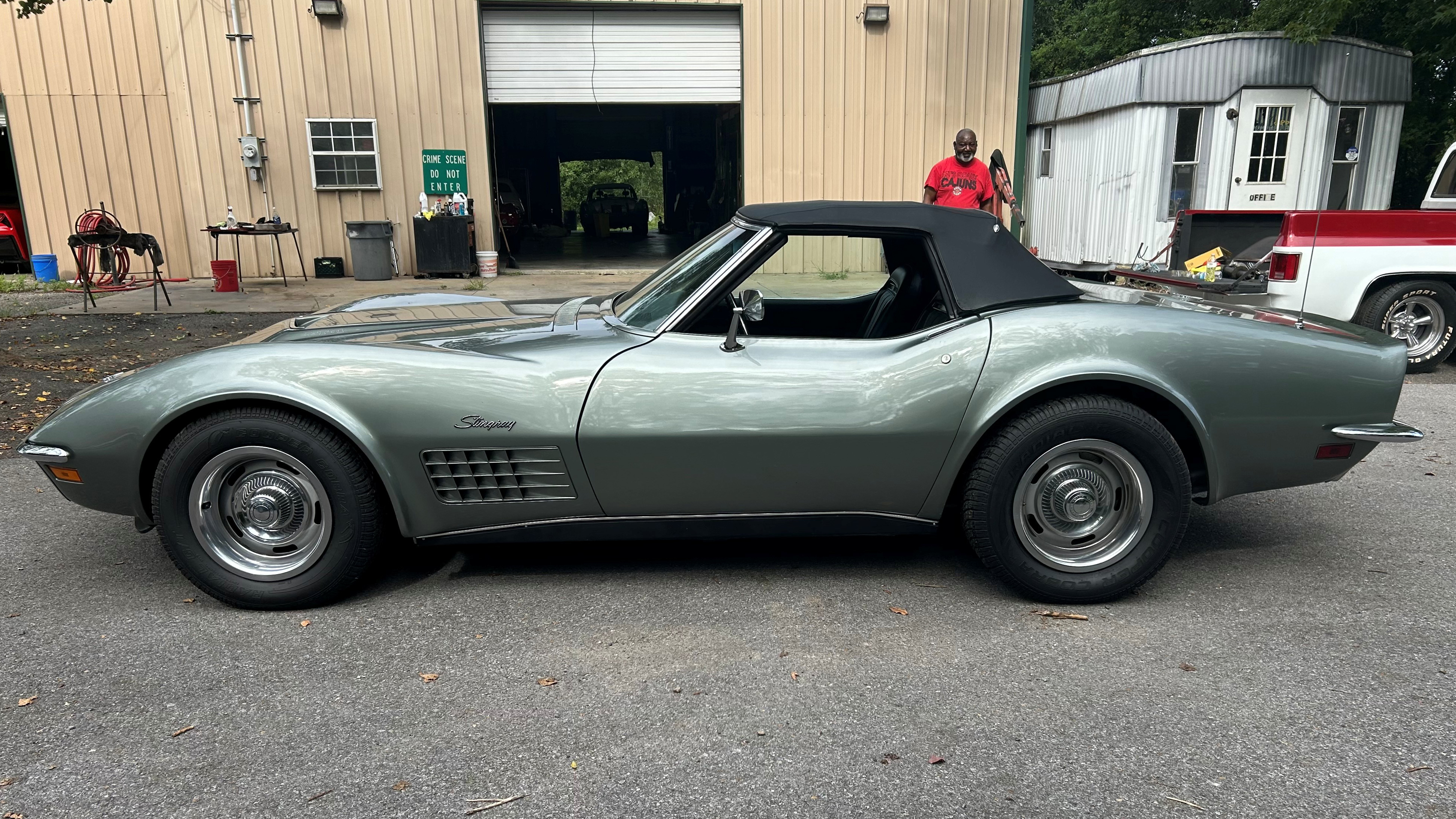 1st Image of a 1971 CHEVROLET CORVETTE