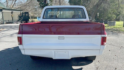 4th Image of a 1982 CHEVROLET C10