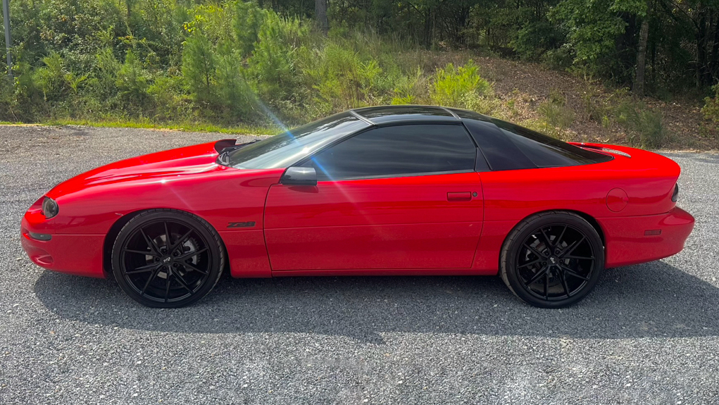 3rd Image of a 1996 CHEVROLET Z28