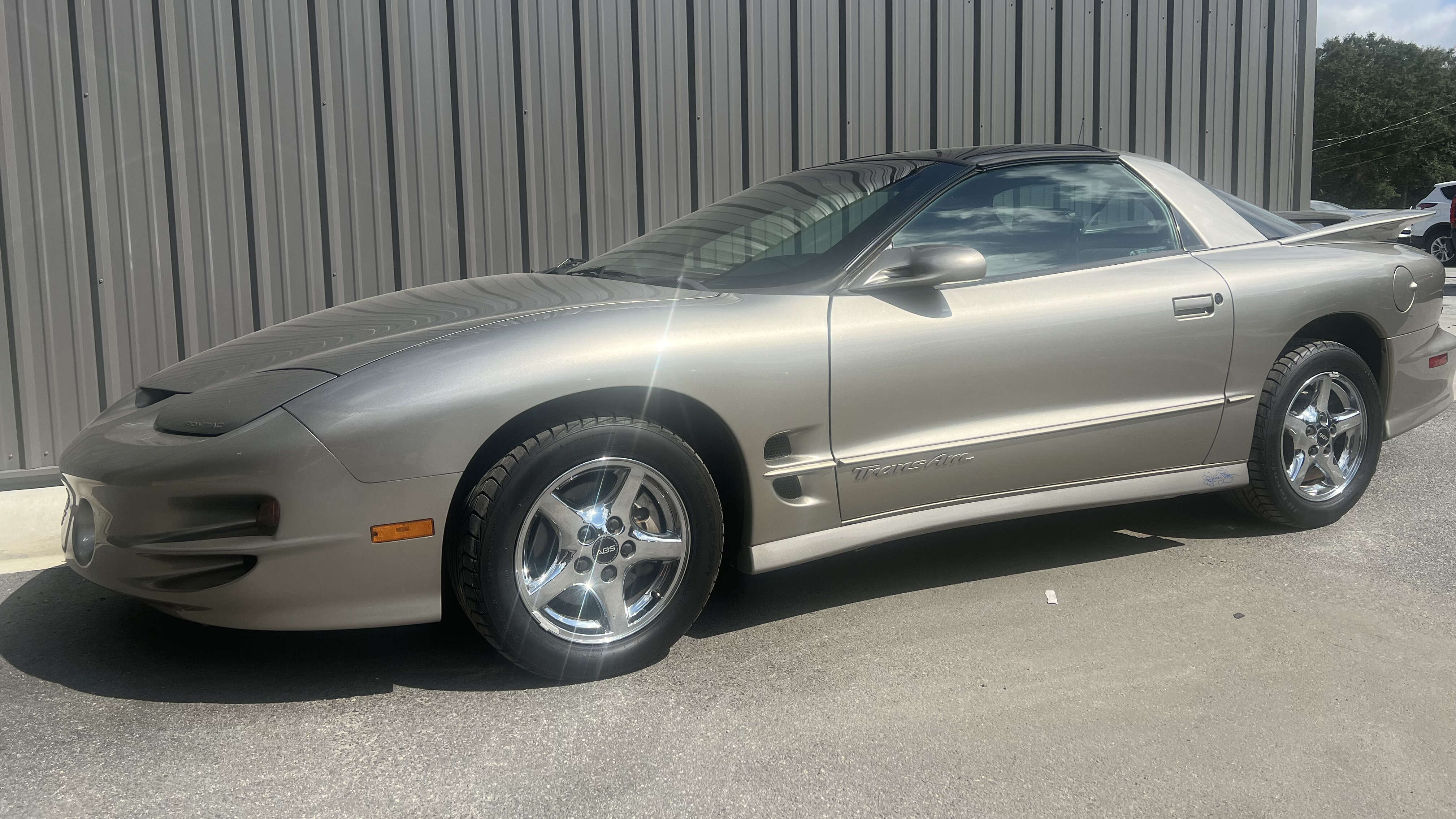 0th Image of a 2000 PONTIAC FIREBIRD