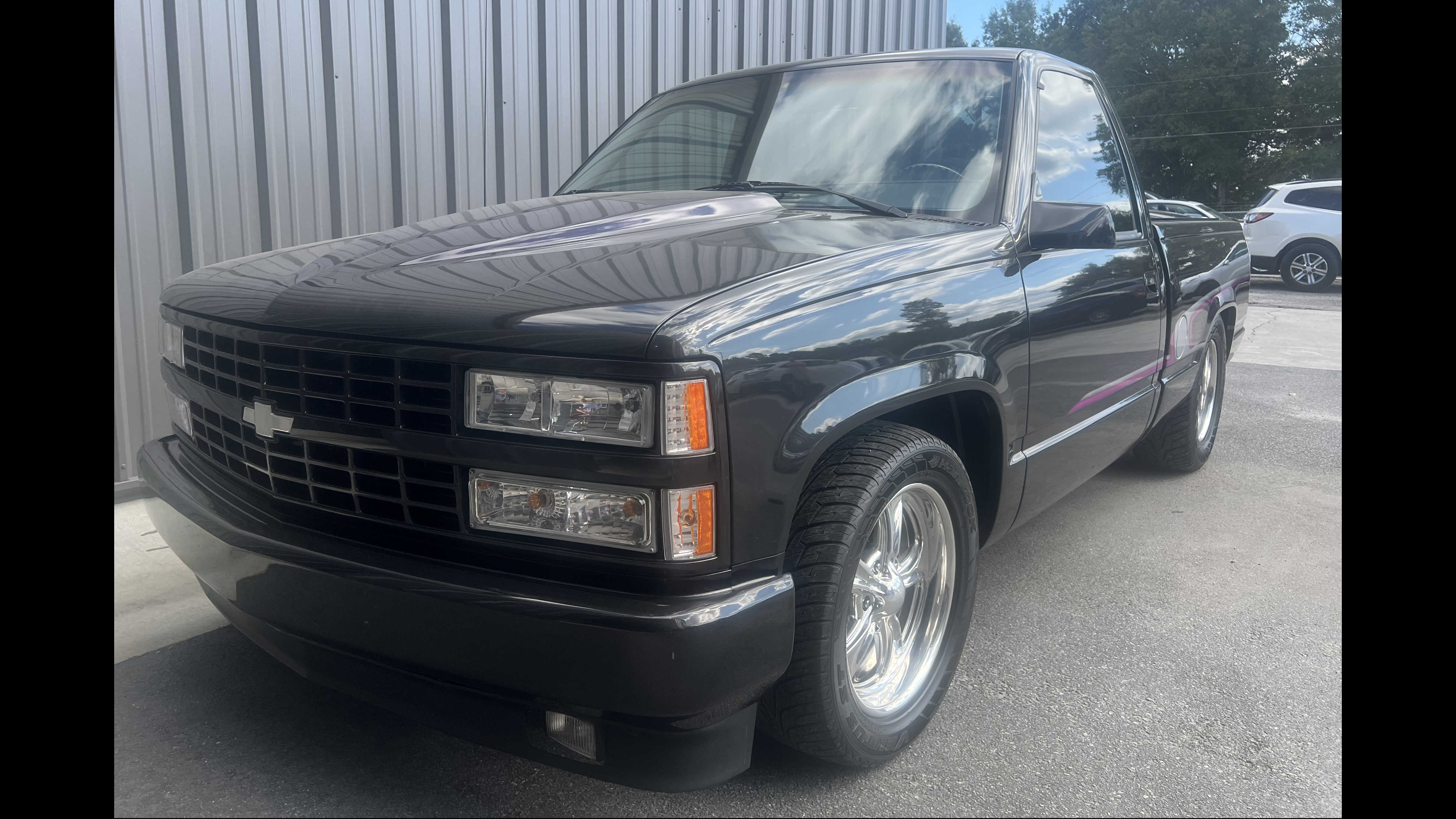 2nd Image of a 1992 CHEVROLET C1500