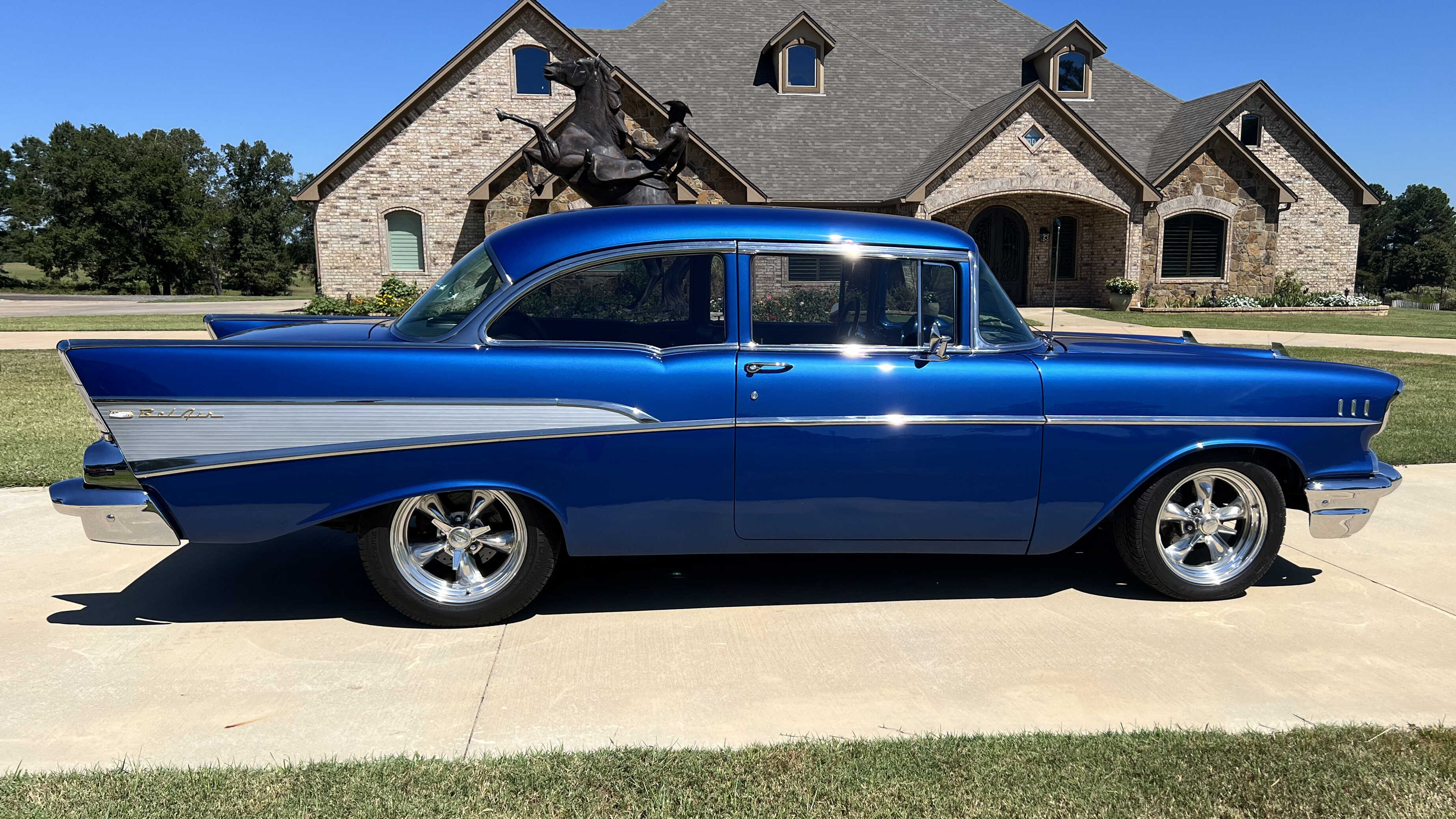 3rd Image of a 1957 CHEVROLET 210