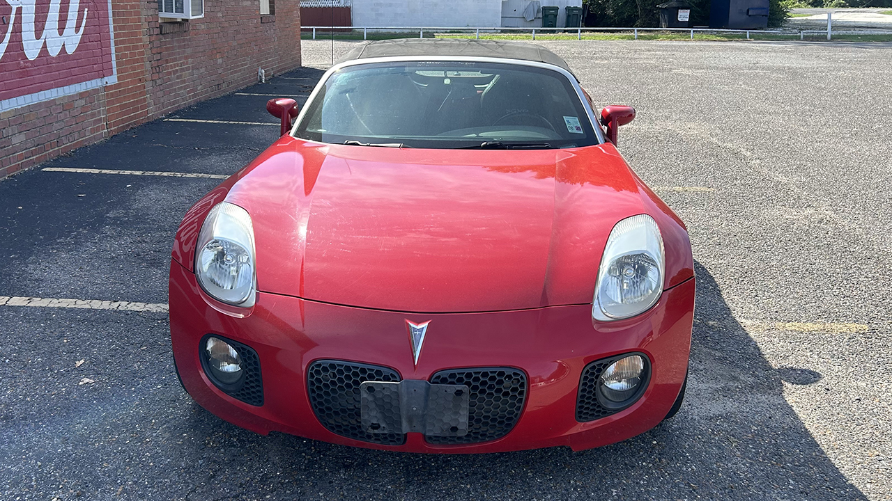 2008 PONTIAC SOLSTICE GXP For Sale at Vicari Auctions Biloxi Fall, 2024