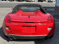 Image 3 of 6 of a 2008 PONTIAC SOLSTICE GXP