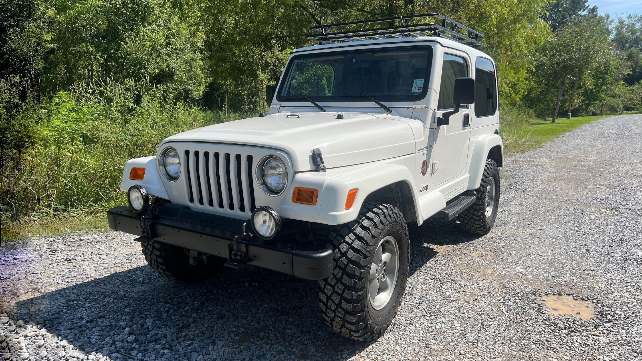 0th Image of a 1998 JEEP WRANGLER