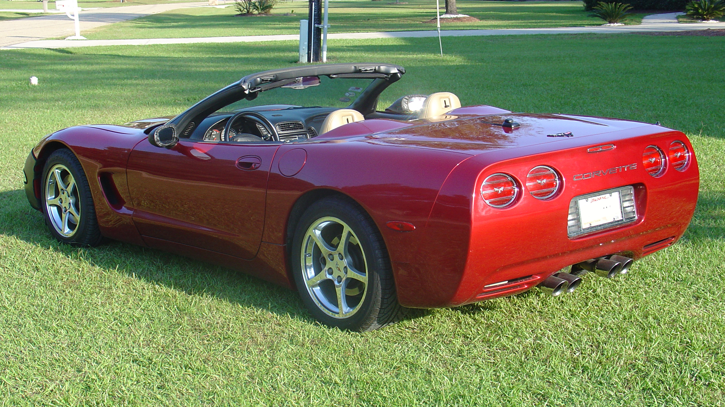 2nd Image of a 2001 CHEVROLET CORVETTE