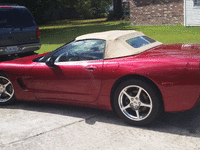 Image 7 of 10 of a 2001 CHEVROLET CORVETTE