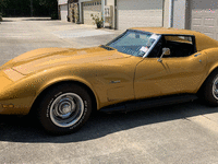 Image 2 of 14 of a 1973 CHEVROLET CORVETTE