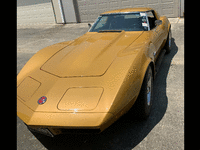 Image 4 of 14 of a 1973 CHEVROLET CORVETTE