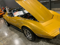 Image 7 of 14 of a 1973 CHEVROLET CORVETTE