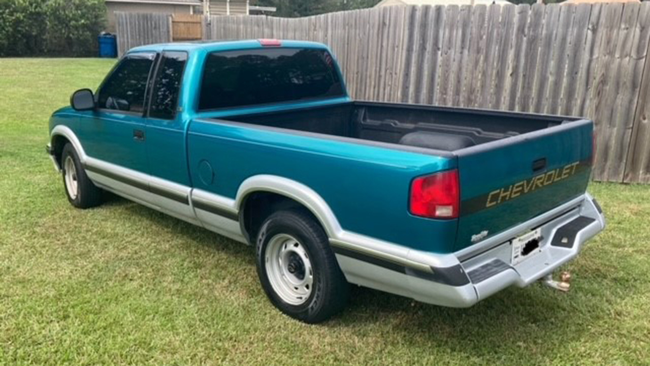 7th Image of a 1994 CHEVROLET S10