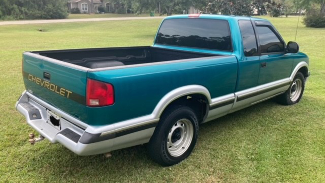 8th Image of a 1994 CHEVROLET S10