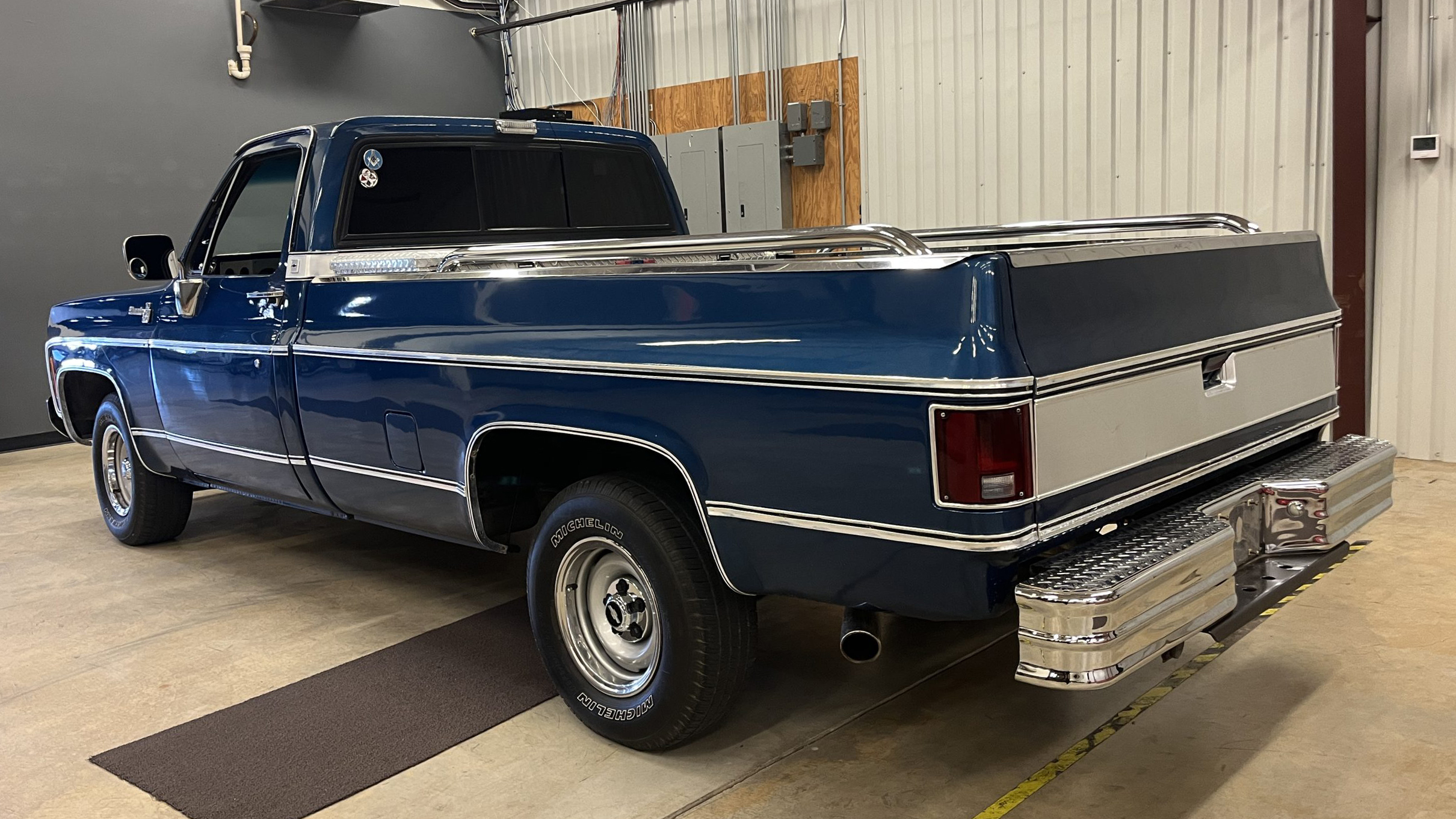 2nd Image of a 1980 CHEVROLET SILVERADO