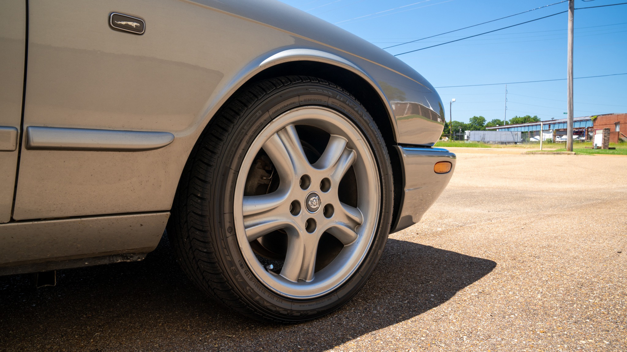 12th Image of a 1998 JAGUAR XJ8 XJ L