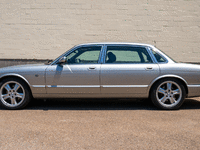 Image 8 of 23 of a 1998 JAGUAR XJ8 XJ L