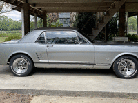 Image 4 of 8 of a 1966 FORD MUSTANG