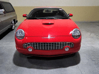 Image 6 of 10 of a 2003 FORD THUNDERBIRD