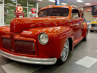 Image 2 of 35 of a 1948 FORD WOODY