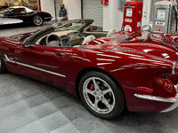 Image 9 of 28 of a 2003 CHEVROLET CORVETTE