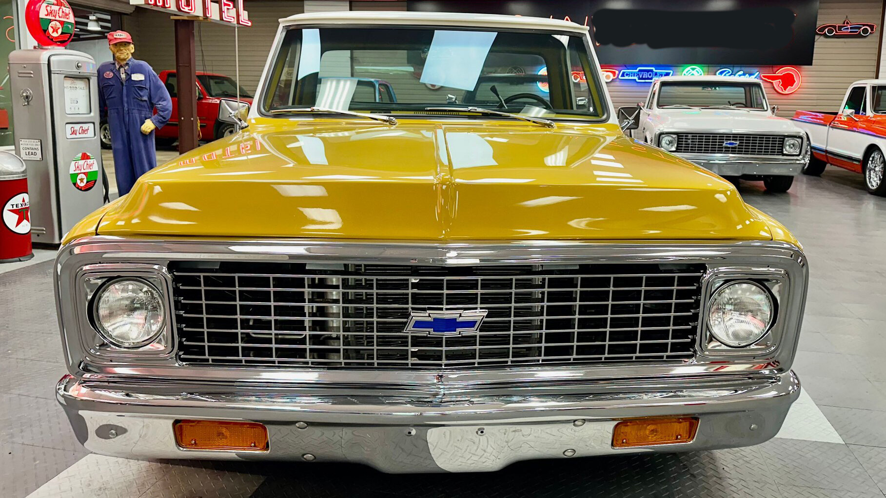 8th Image of a 1971 CHEVROLET C10