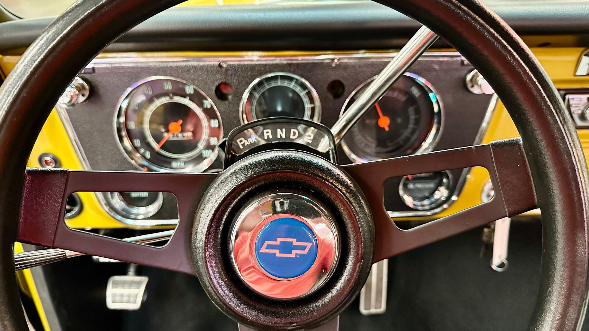 17th Image of a 1971 CHEVROLET C10