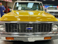 Image 9 of 35 of a 1971 CHEVROLET C10