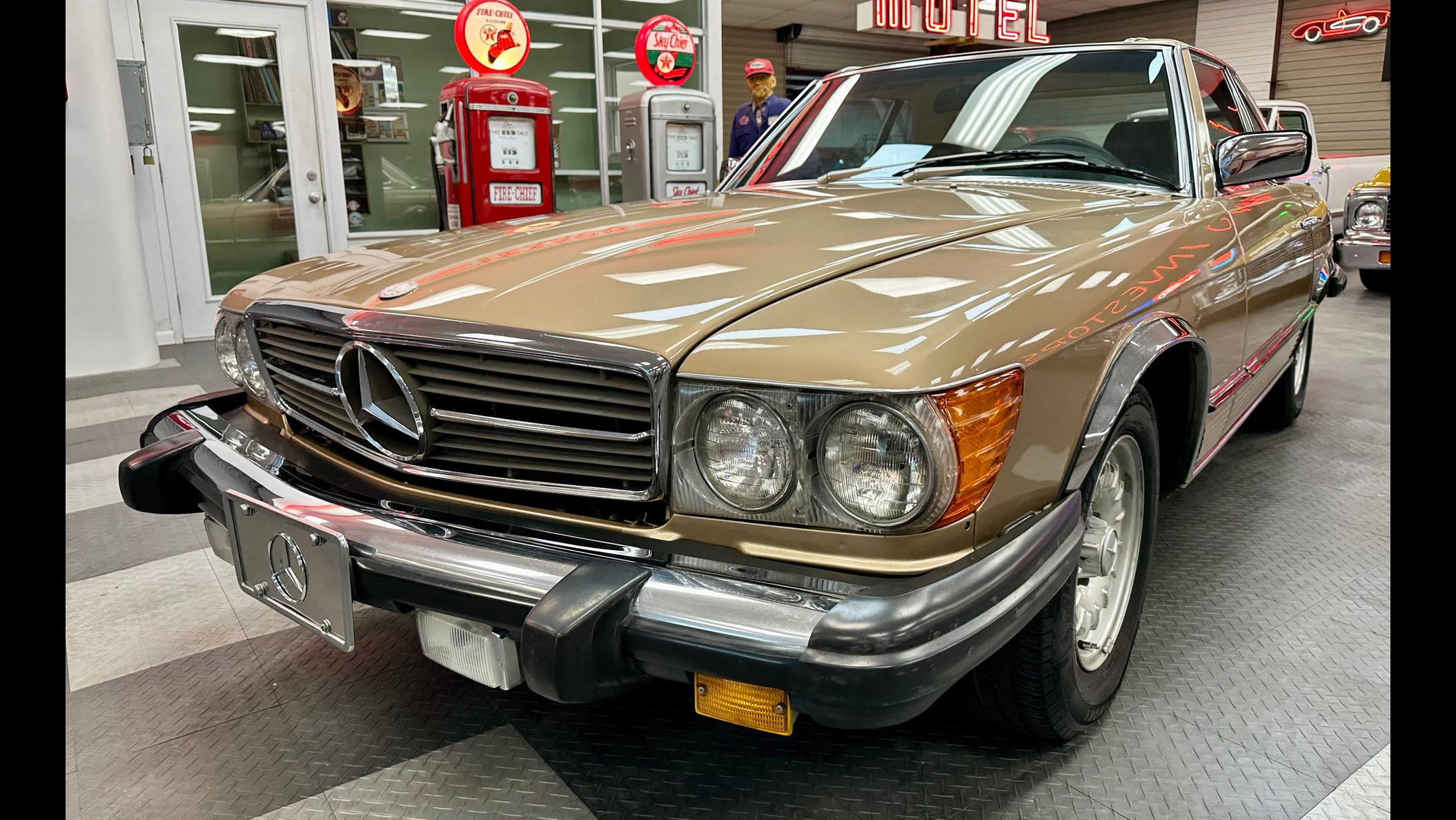 9th Image of a 1985 MERCEDES-BENZ 380 380SL