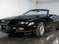 Image 2 of 28 of a 1992 CHEVROLET CAMARO IROC Z28