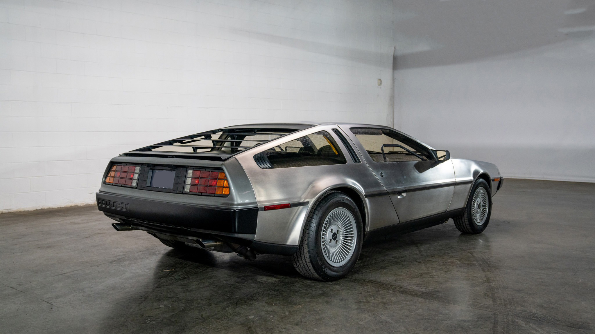 6th Image of a 1981 DELOREAN DMC 12