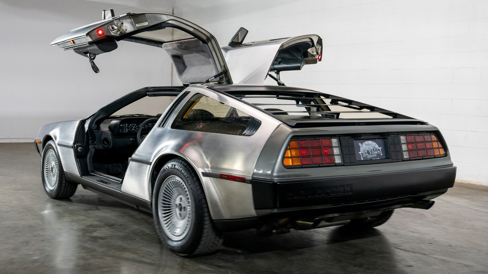 11th Image of a 1981 DELOREAN DMC 12