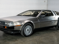 Image 2 of 30 of a 1981 DELOREAN DMC 12