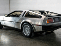 Image 6 of 30 of a 1981 DELOREAN DMC 12