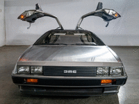 Image 13 of 30 of a 1981 DELOREAN DMC 12