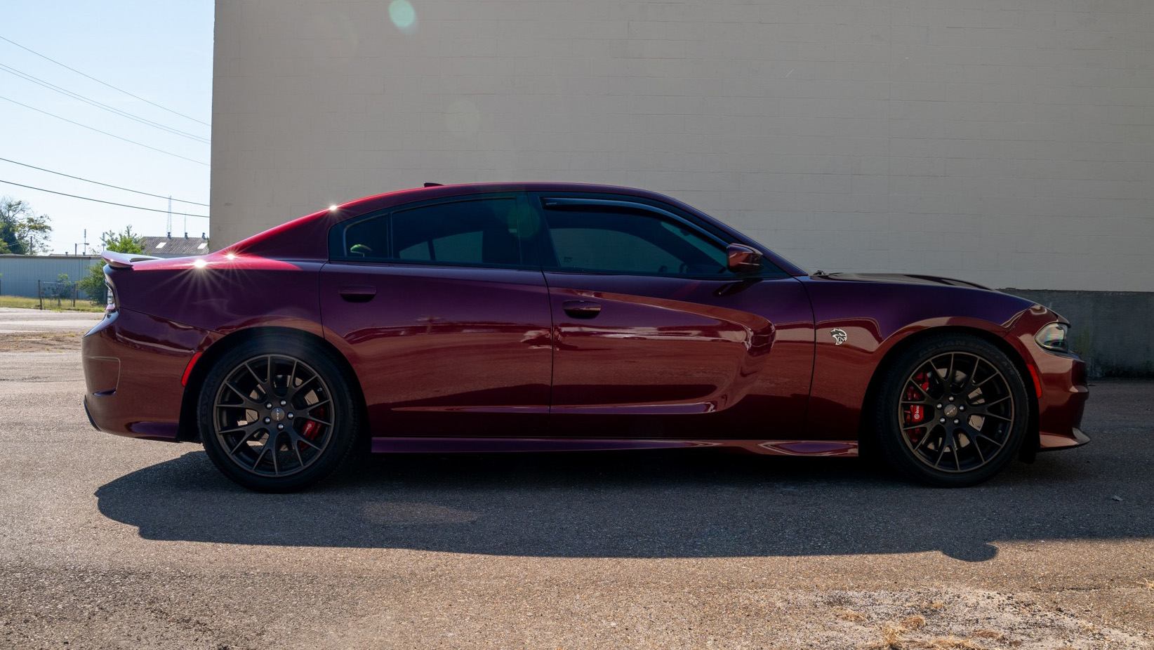 5th Image of a 2017 DODGE CHARGER SRT HELLCAT